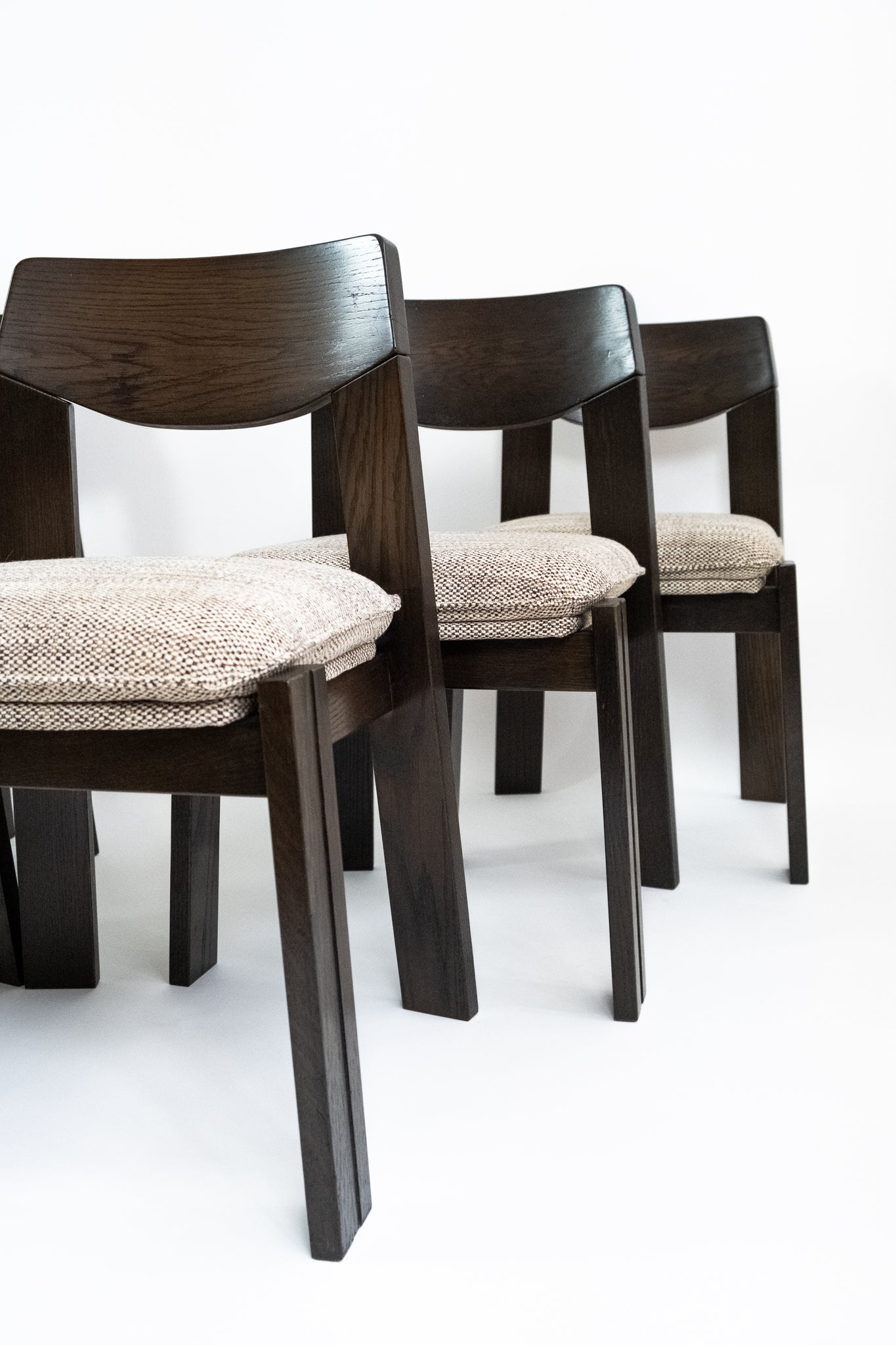 Brutalist Eetset 6 Stoelen