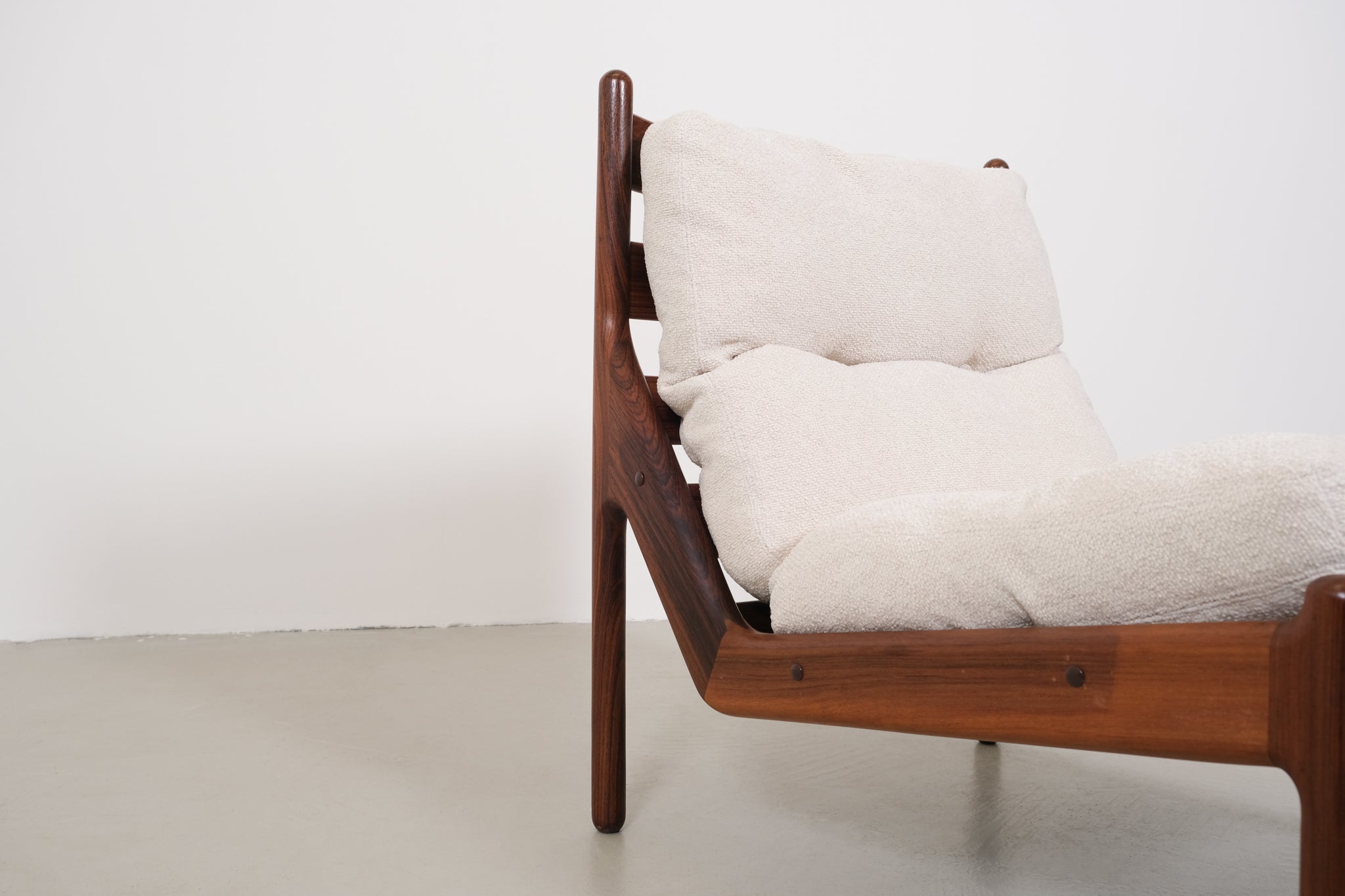 Venus armchair by Illum Wikkelsø for C.F. Christensen