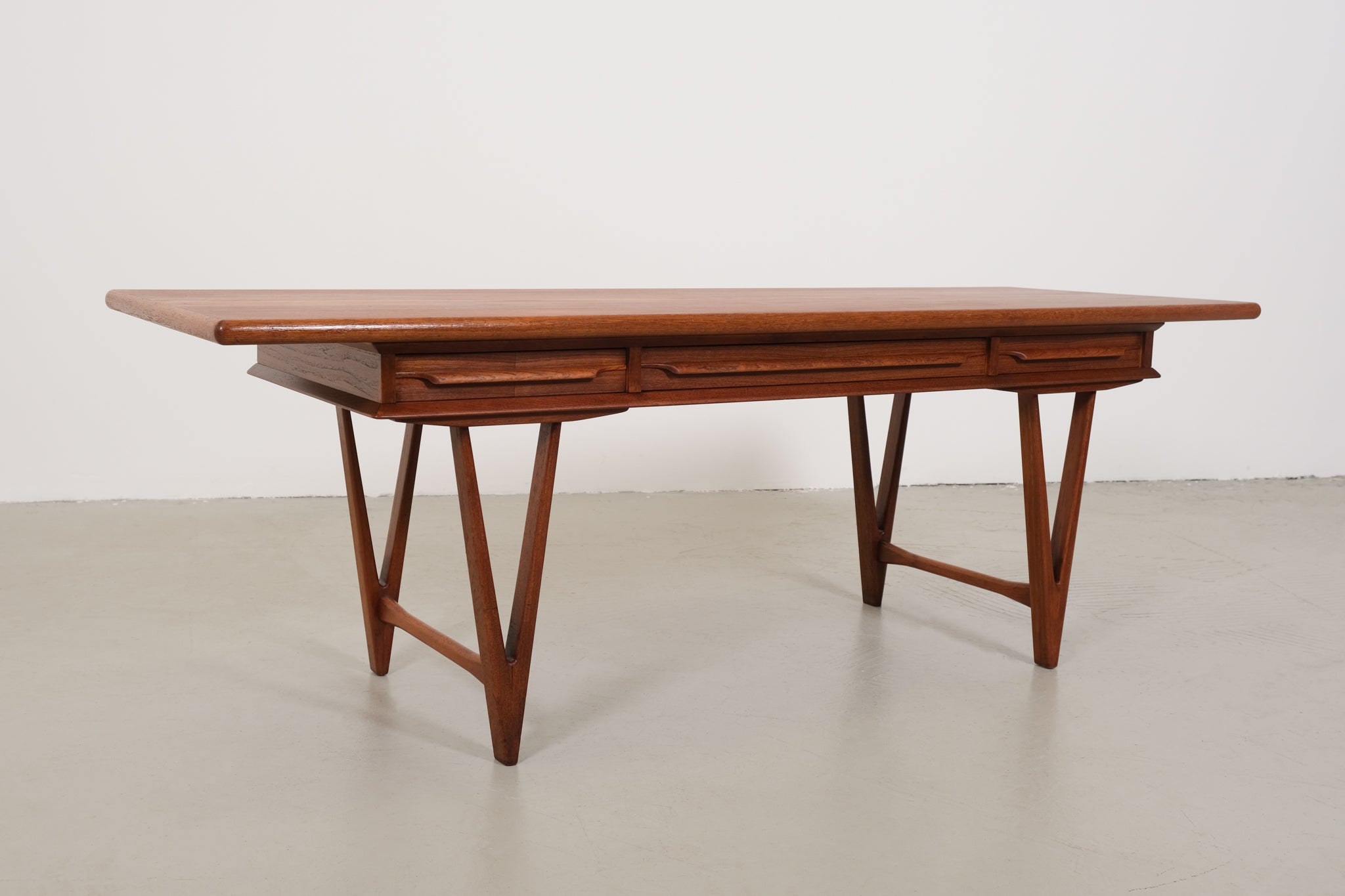 Coffee table by E.W. Bach for Toften Møbelfabrik